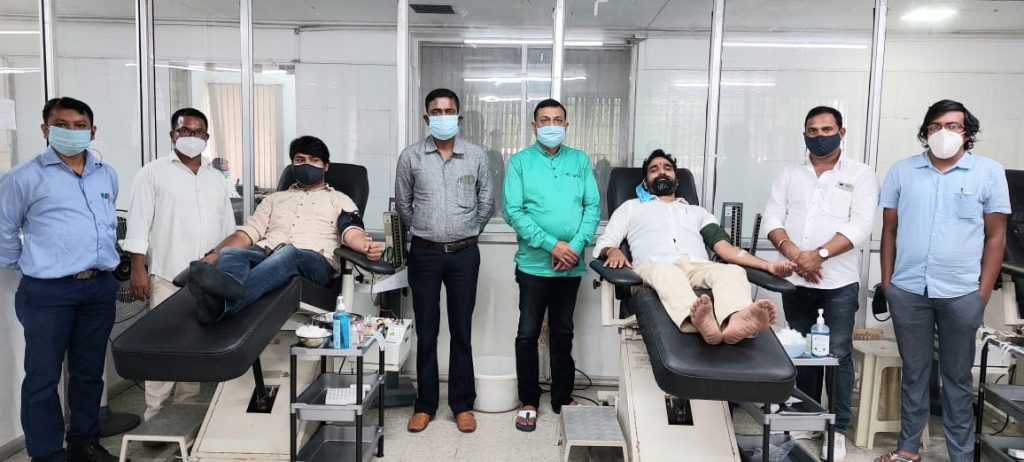 नरेंद्र मोदी फैंस क्लब ने दो घंटे में घंटे के इस अभियान में 37 यूनिट रक्त एकत्रित क